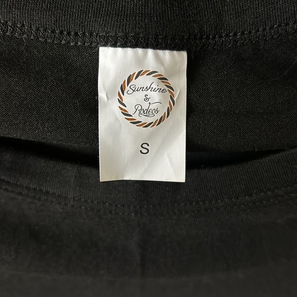 Women’s Sunshine & Rodeos T-shirt, Animal Print, Size Small - Picture 2 of 5